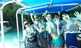 娱乐吃瓜君又上脚,新鞋上脚引发热议！